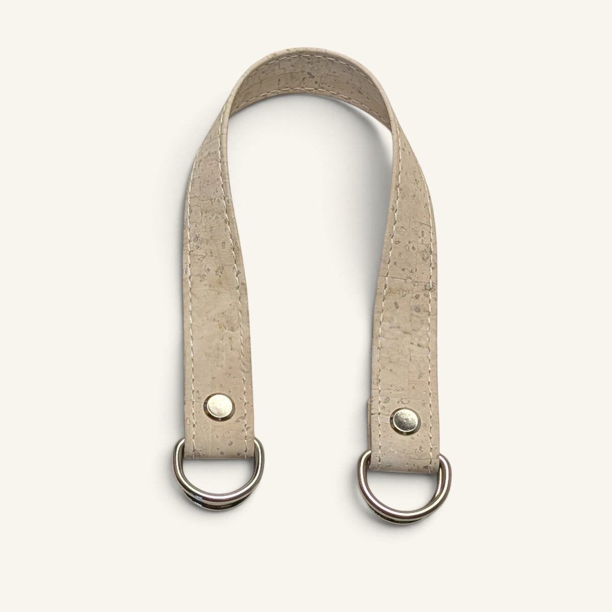 RecloStudio Taschenhenkel aus hellem Kork mit silberfarbenen Metallringen für Halstuch-Taschen