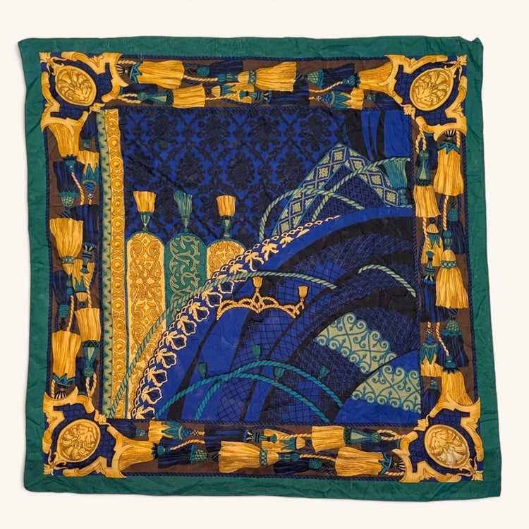 RecloStudio Vintage Halstuch aus Polyester mit blauem Barock-Muster, Quasten-Motiven und grünem Rand, 75x75 cm